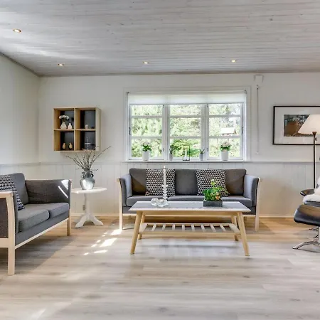 Сasa de vacaciones Tidemand - 1-5km From The Sea In Ne Jutland By Interhome *